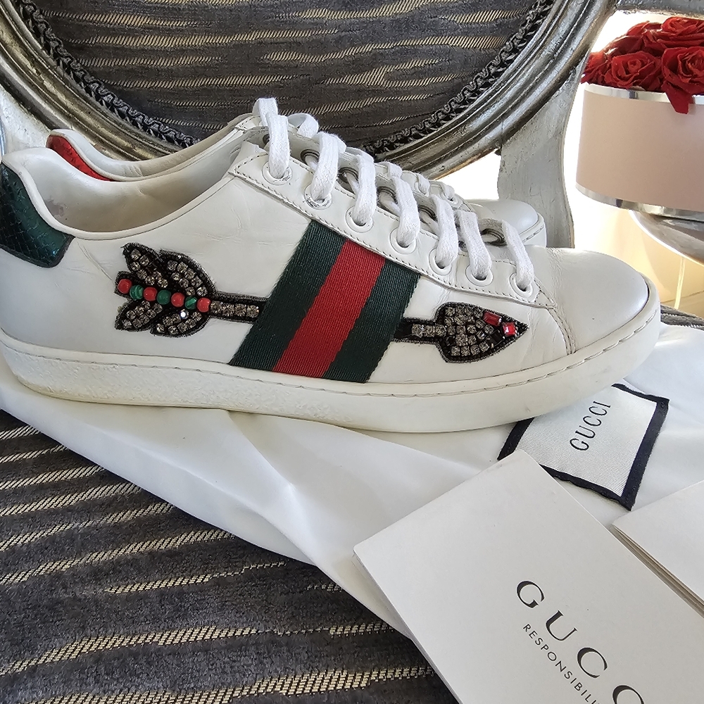 ♥️ GUCCI Ace Sneakers - Picture 3 of 6